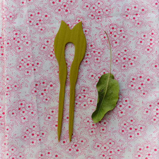 Brochette double, 2 dents, bois lamellé-collé teinté multicolore, env. 14cm