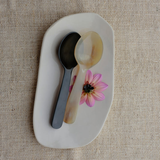 Cuillère en corne, 22cm, tête 63mm