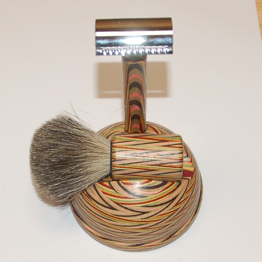 Rasierset, Dachshaarpinsel, Mach3, buntes Schichtholz, incl. Klinge