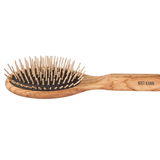 Holzstiftbürste, oval, Olivenholz, gerade Holznoppen, 9-reihig, 21,5cm