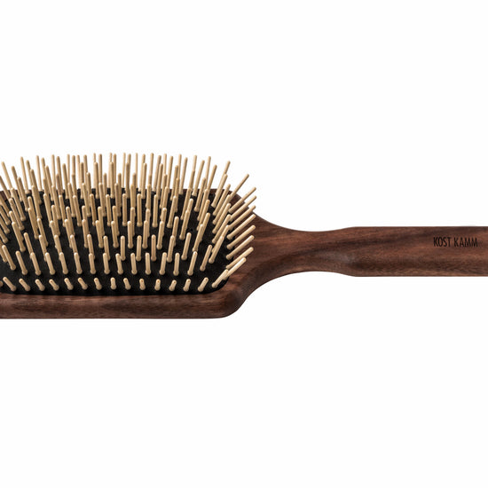 Holzstiftbürste, Paddle-Brush, Nussbaum, gerade Holznoppen, 11-reihig, 25,5cm