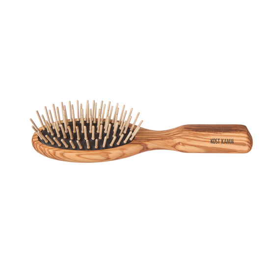 Holzstiftbürste, oval, Olivenholz, gerade Holznoppen, 6-reihig, 17,5cm